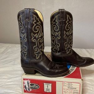 Justin Boots Men’s 71/2 EE Chocolate Brown